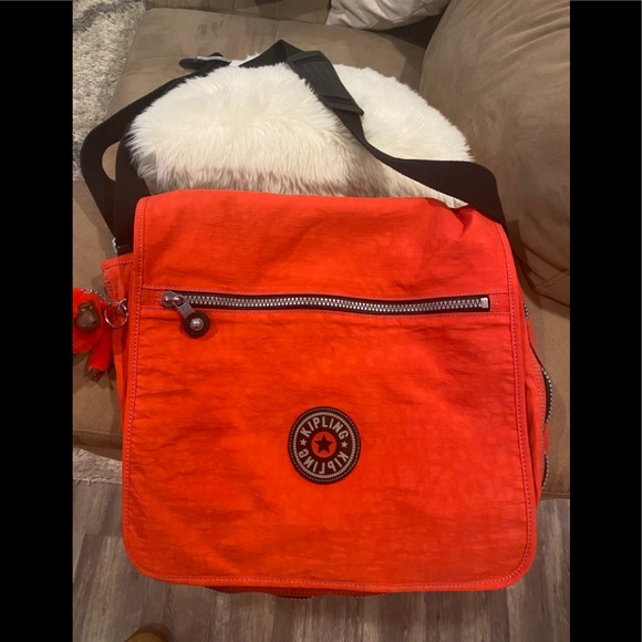 Authentic Kipling bag - Picture 1 of 4